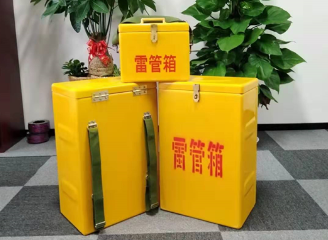 港口镇如何防止雷管箱炸药箱等矿用物品生锈？