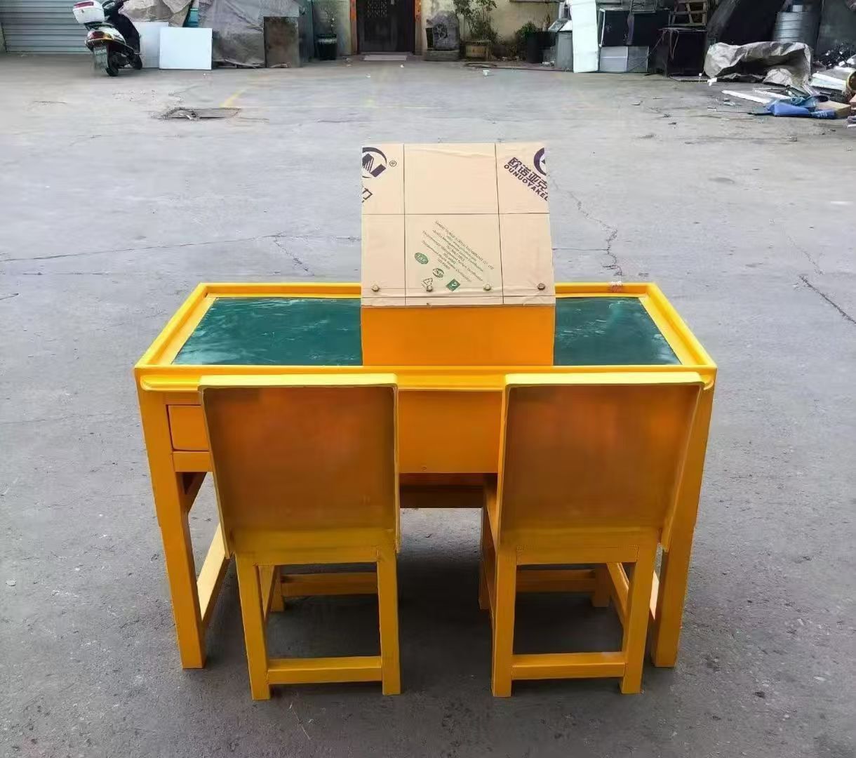 港口镇防静电导通桌井下煤矿火工品发放桌：危险品流转的安全守护者